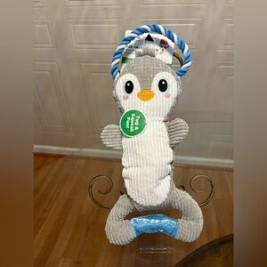 Outward Hound 18” Ropiez Silly Pinguin  K9 Dog Toy w/Squeaker/Rope & Tag Fun New